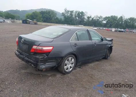 2009 Toyota Camry Le z USA, uszkodzony, nr VIN 4T1BE46K39U817989